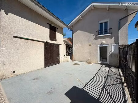 maison de ville 4 pièces 108 m²