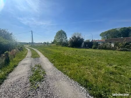 terrain constructible 780 m² hors lotissement — candresse  5 min de dax — cu ok