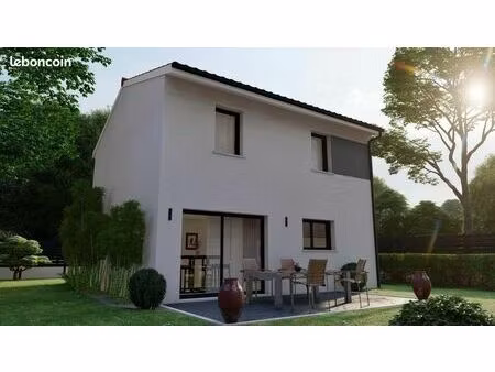 terrain 85 m² dax