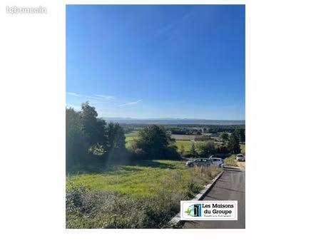 terrain 1 041 m² pisieu