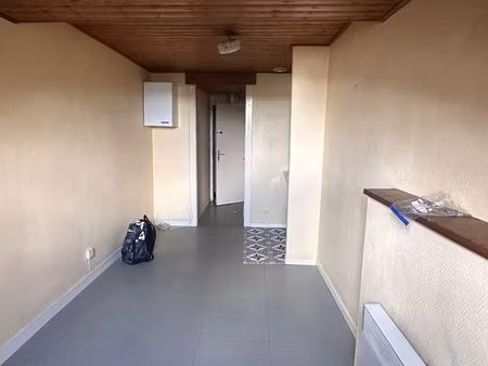 studio 1 pièce 20 m²