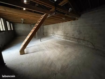 espace de stockage/ hivernage