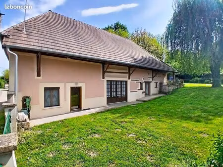 propriété 5 pièces 125 m²