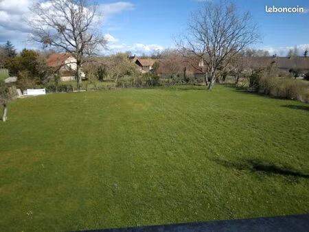 terrain 1200m2 avec permis de construire
