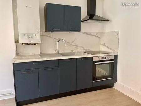 2 pièces refait à neuf au centre-ville