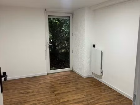 bureau / pièce de 10m2