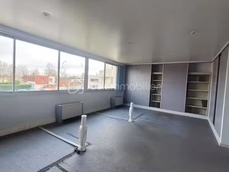 bureaux 140 m²
