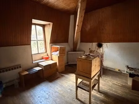 plateau traversant 300m2 proche centre saint claude loft ou bureau