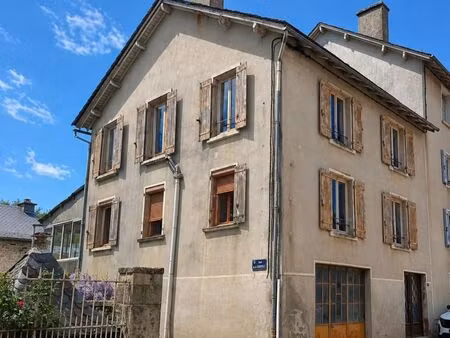 maison 6 pièces 120 m²