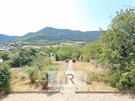 maison 7 pièces 153 m²