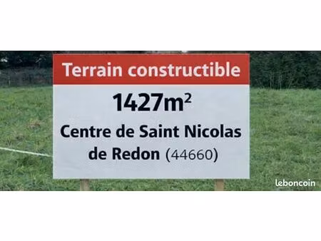 terrain 1 kms du bourg de st nicolas de redon 1427 m2