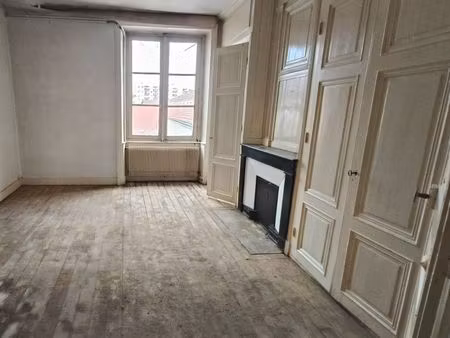 83m² avec cachet – rue de la république – dpe c projeté