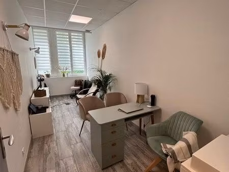 bureau meublé hyper centre orléans