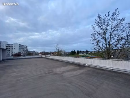 parking/box 7 m² fleury-les-aubrais
