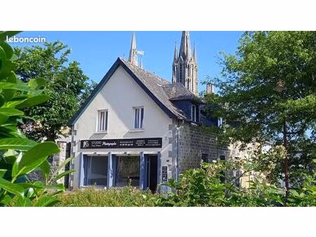 local commercial 59 m² pontmain