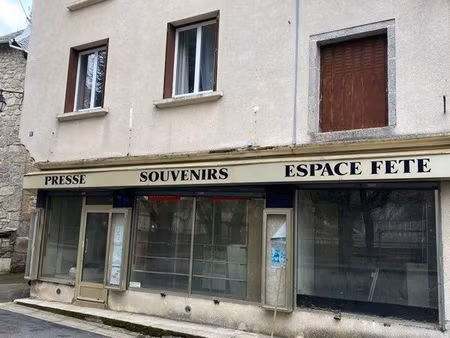 local commercial saint chely