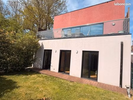 maison 6 pièces 170 m²