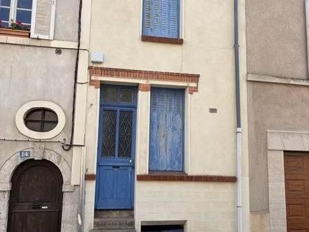 maison de ville - fort potentiel - centre ville