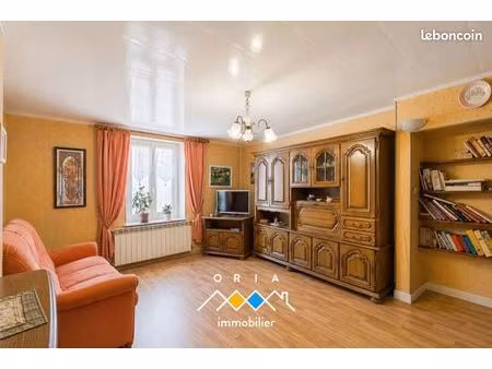 maison 6 pièces 154 m²