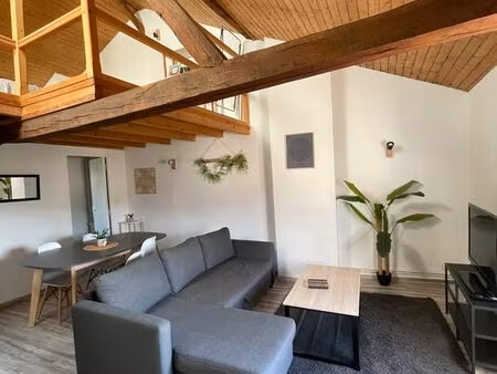 t2 bis / t3 meublé avec mezzanine – 55 m² – charme & luminosité – vue dégagée