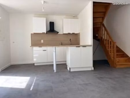 appartement t3 en duplex a balsieges