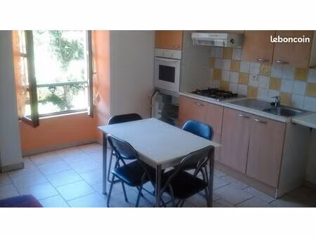 appartement f2 meublé à marvejols