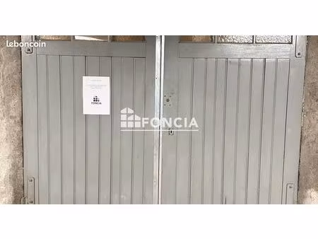 garage