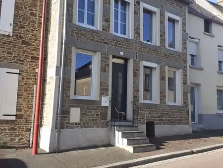 maison de ville avec jardin et véranda près centre