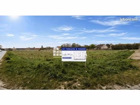exclusivité – terrain à bâtir à plivot d'une superficie de 628 m2