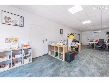 immeuble 4 pièces 239 m²