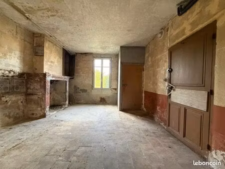 cave dans un immeuble
