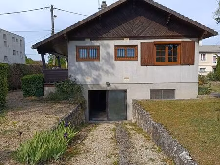 maison chalet avec sous-sol