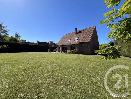 maison 6 pièces 130 m²
