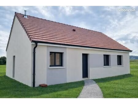 maison 4 pièces 84 m²