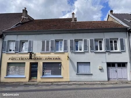 maison 5 pièces 94 m²