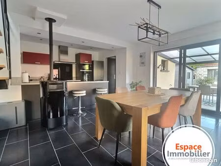 propriété 4 pièces 87 m²