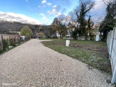 terrain 300 m² échirolles