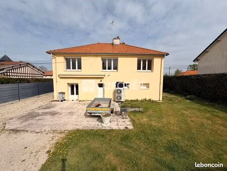 maison 5 pièces 130 m²