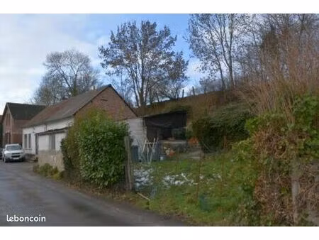 maison 4 pièces 307 m²