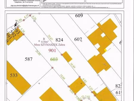 joli terrain plat et très bien placé au calme à chamalières
