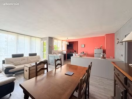 appartement 5 pièces 80 m²