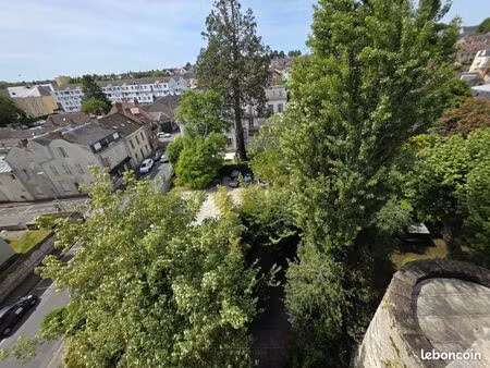 appartement 3 pièces 80 m²