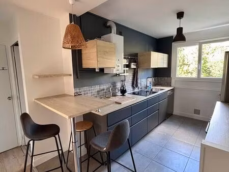 appartement t2 lumineux avec balcon – proche nantes