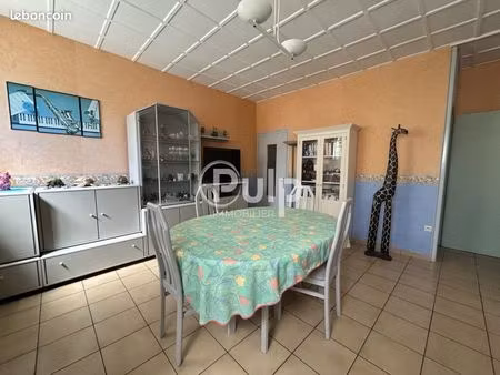 maison de ville 4 pièces 102 m²