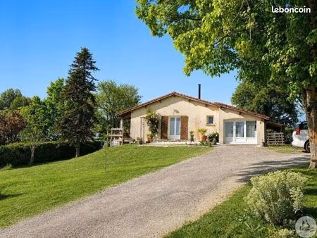 maison de village 4 pièces 112 m²