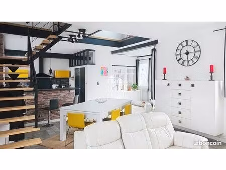 maison 7 pièces 183 m²