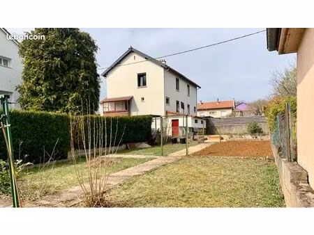 homécourt – maison au calme en impasse