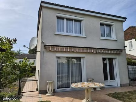 maison 4 pièces 85 m²
