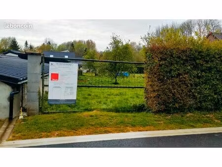 terrain 655m²
