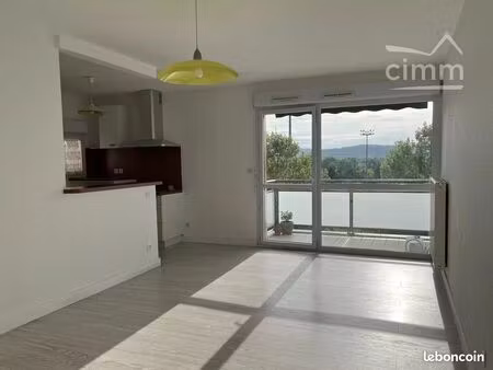 appartement 3 pièces 63 m²